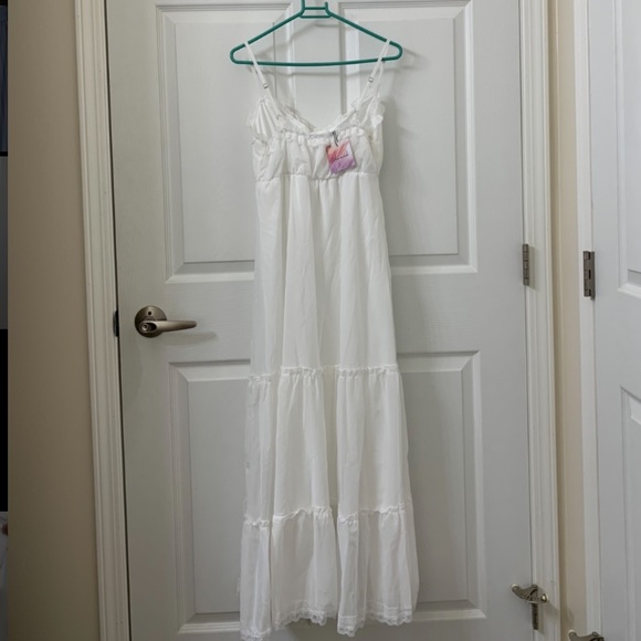 NWT Chicwish Maxi Chiffon Bridal Dress Small - Picture 6 of 8